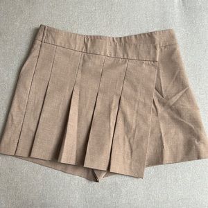 Zara Pleated tan skort